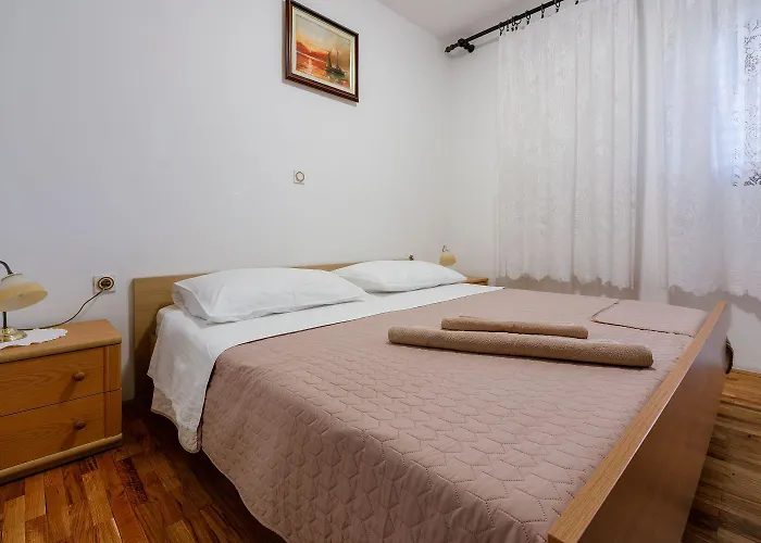 Apartment Charmantes Mit Meerblick, Privatparkplatz, Garten Und Grill Crikvenica